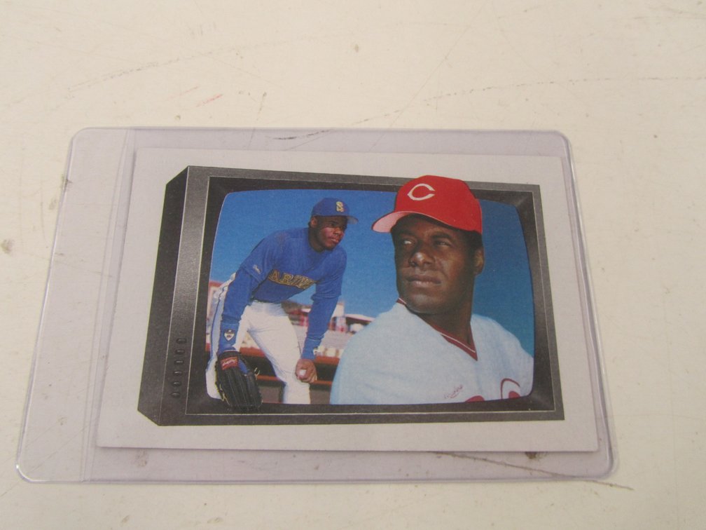 1989 Bowman Ken Griffey/Ken Griffey Jr. Rookie Card