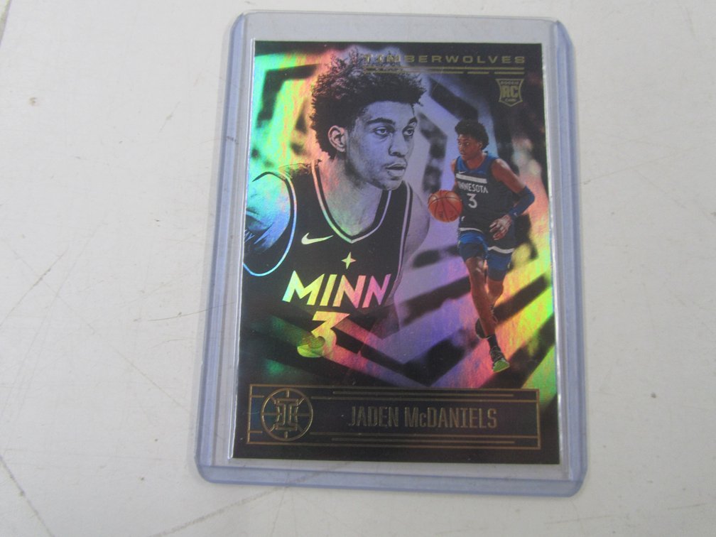 2020-21 Panini - Illusions Basketball Jaden McDaniels Rookie Card