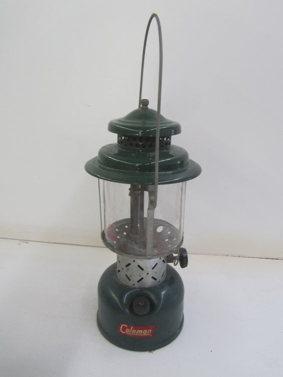 1959 Coleman Model 220E Lantern