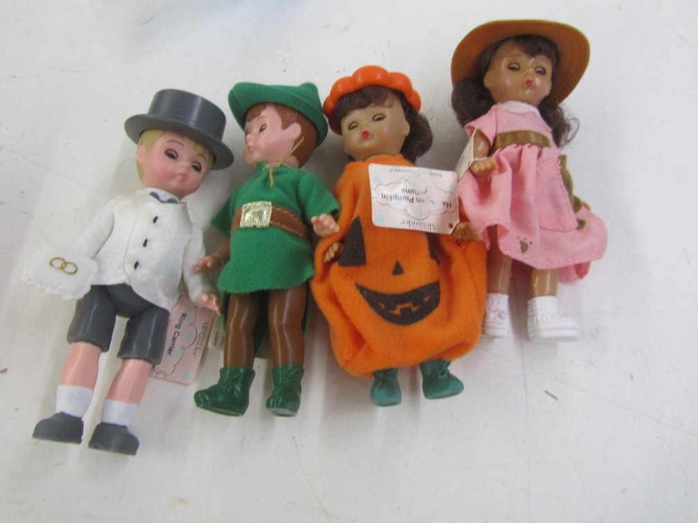 (4) Vintage Madame Alexander Dolls