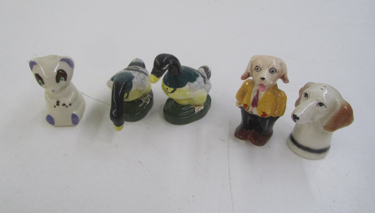 (5) Salt/Pepper Shakers
