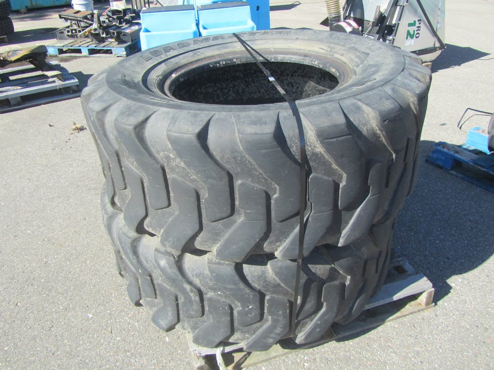 (2) Loadmaster Solideal Tractor Tires