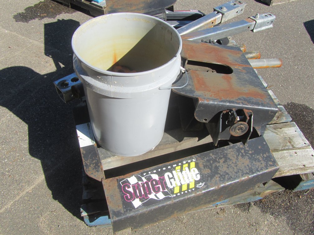 Pullrite Super Glide 5th Wheel Hitch