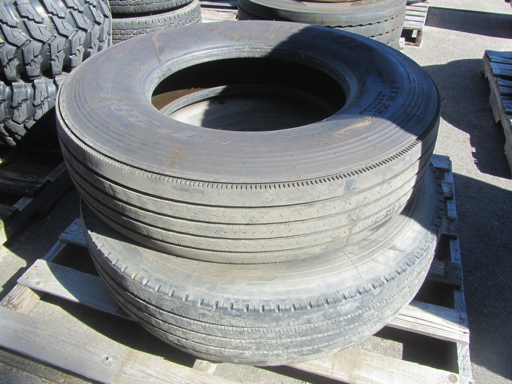 (2) Dunlop SP384 Semi Tires