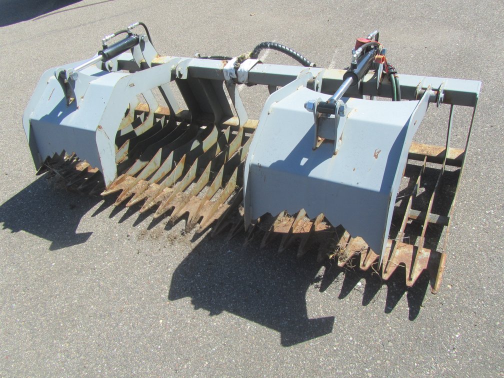 84" Rock & Brush Grapple