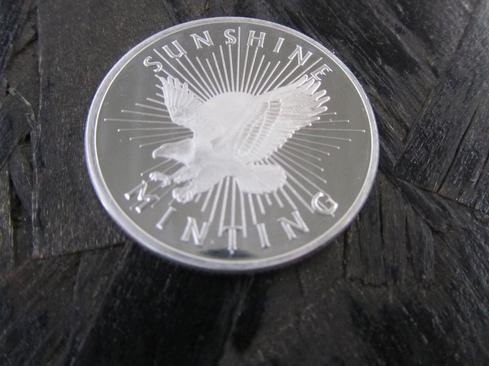 One Troy Ounce Fine Silver Coin Sunshine Minting