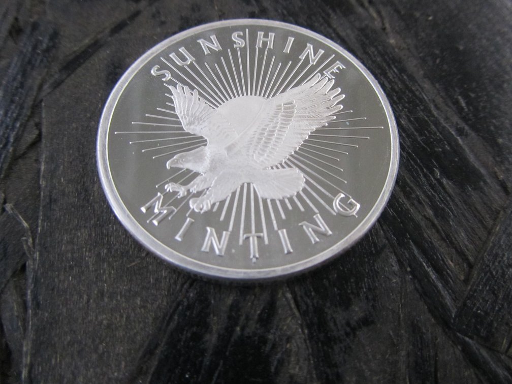 One Troy Ounce Fine Silver Coin Sunshine Minting
