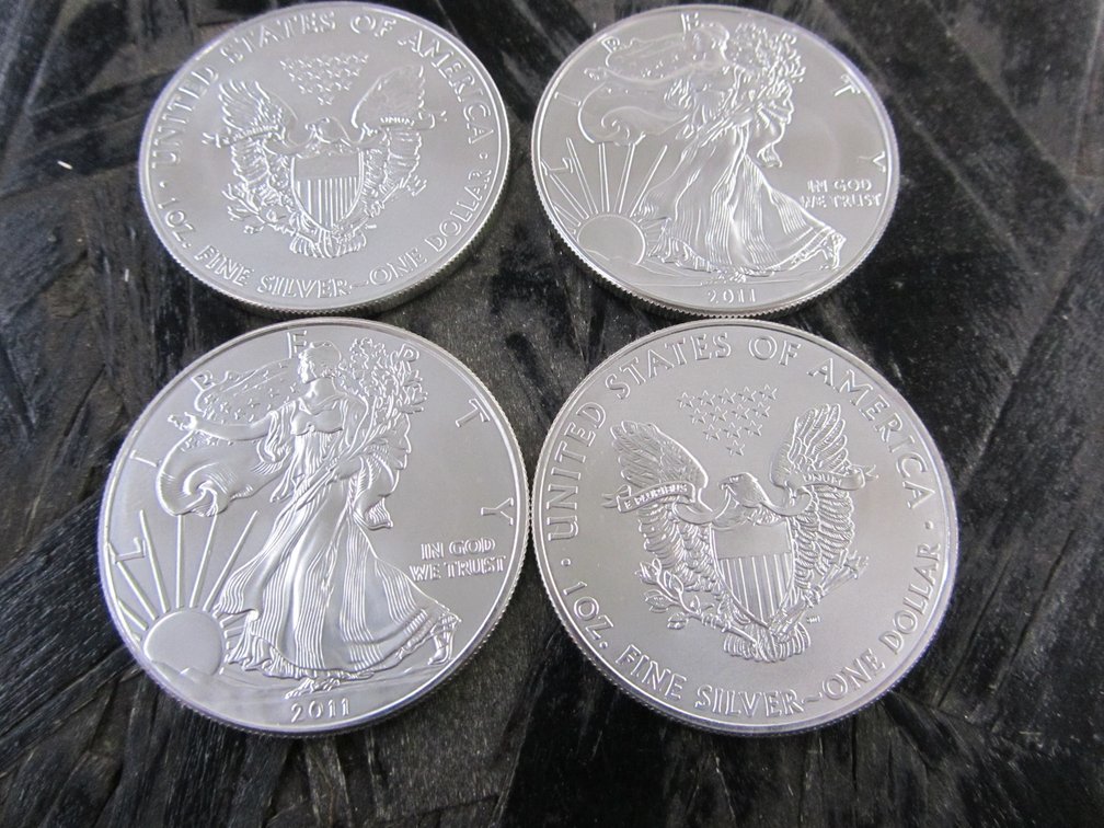 (4) 1 Ounce Fine Silver 2011 Walking Liberty Commemorative Replica Dollar Rounds
