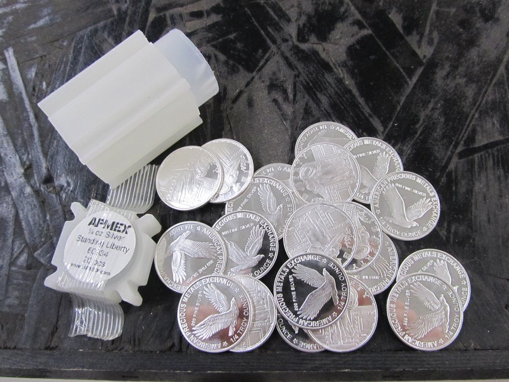 (20) 1/4 Troy Ounce .999 Silver Commemorative Standing Liberty Silver Rounds