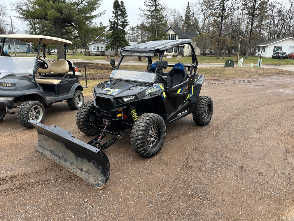 Recreational & Utility Vehicles: John Deere, Harley Davidson, Boats, ATVs, and More (139471)
