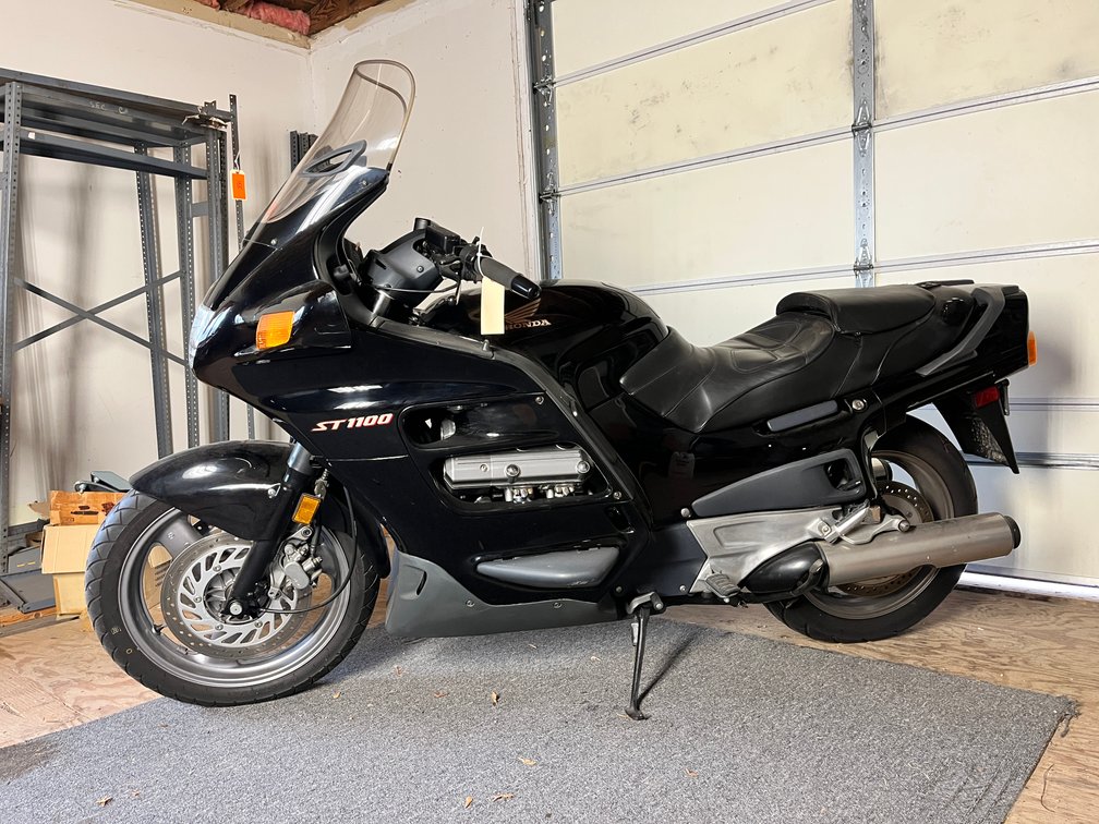 1998 Honda ST1100 Motorcycle