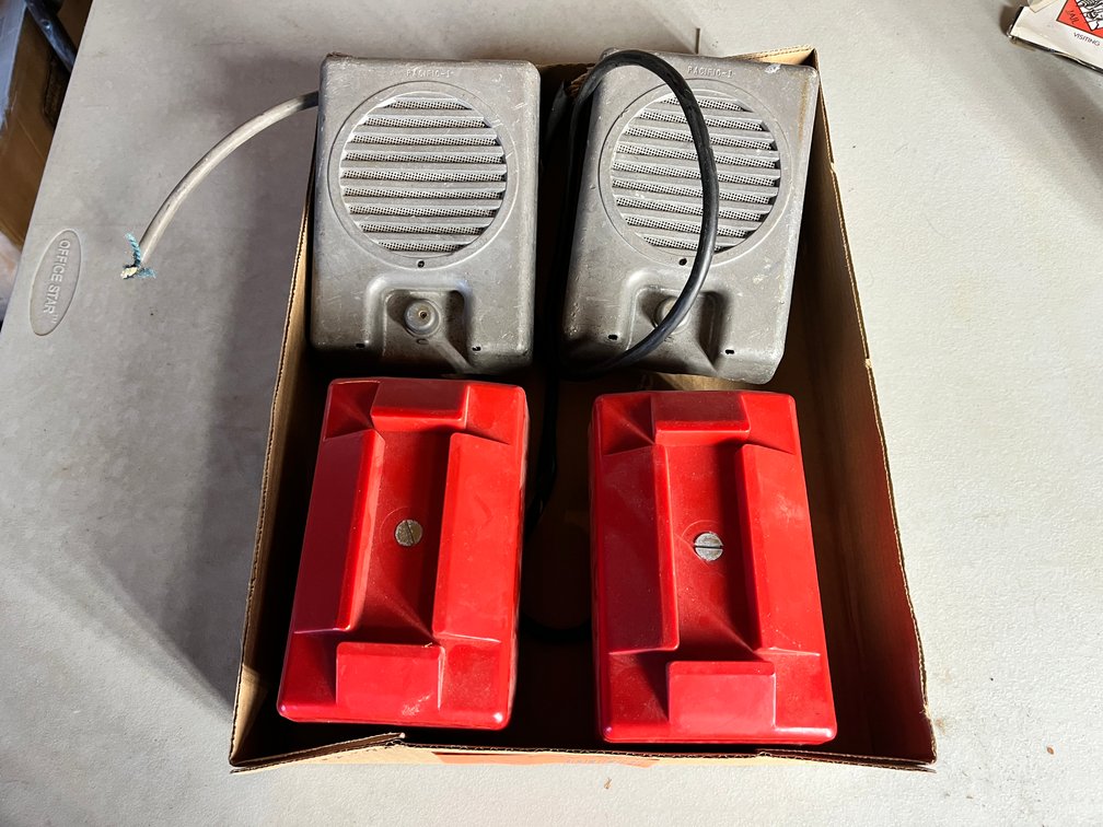 (2) Vintage Speakers
