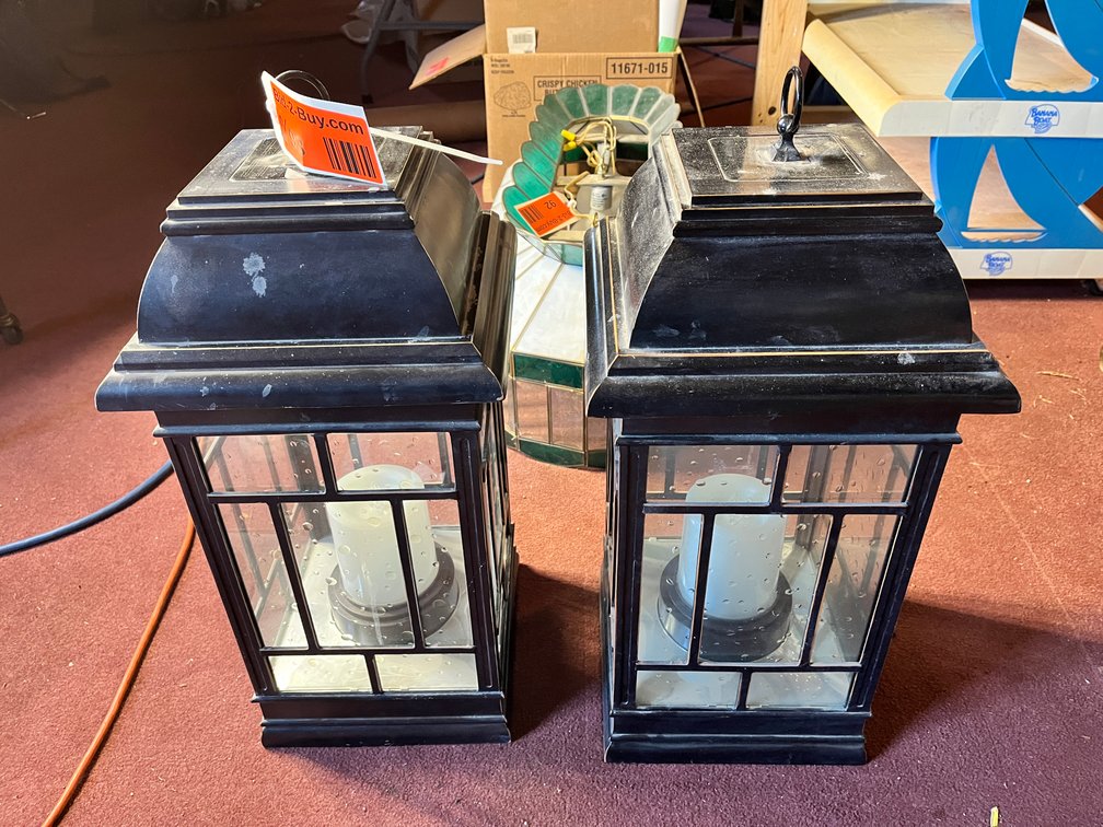 (2) Light Fixtures 11-1/2"x11-1/2"x24"T