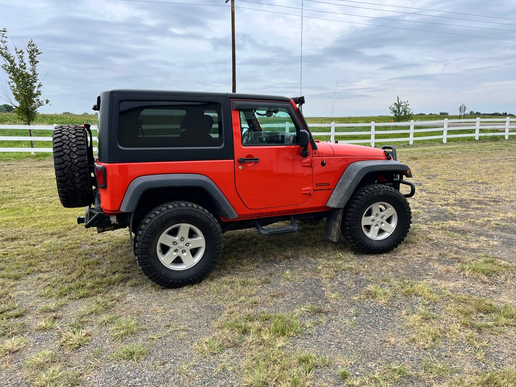 2015 Jeep Wrangler Sport & 2014 Jeep Wrangler Polar Edition (130550)