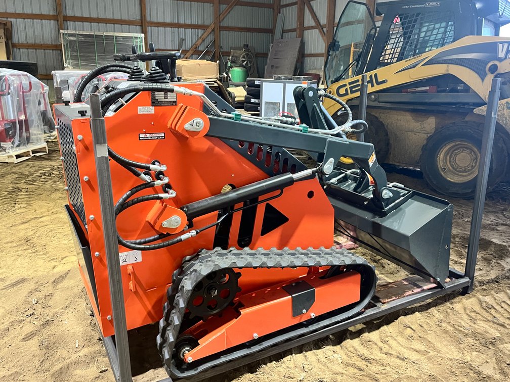 Brand New Equipment & Attachments (150399)