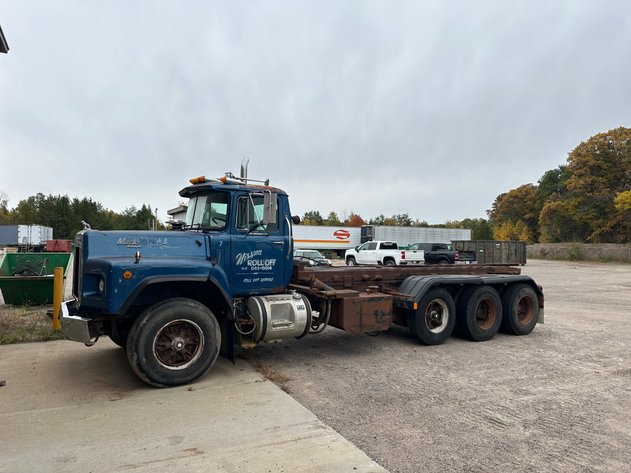 Image for Roll Off Company Surplus to Ongoing Operations (150463)