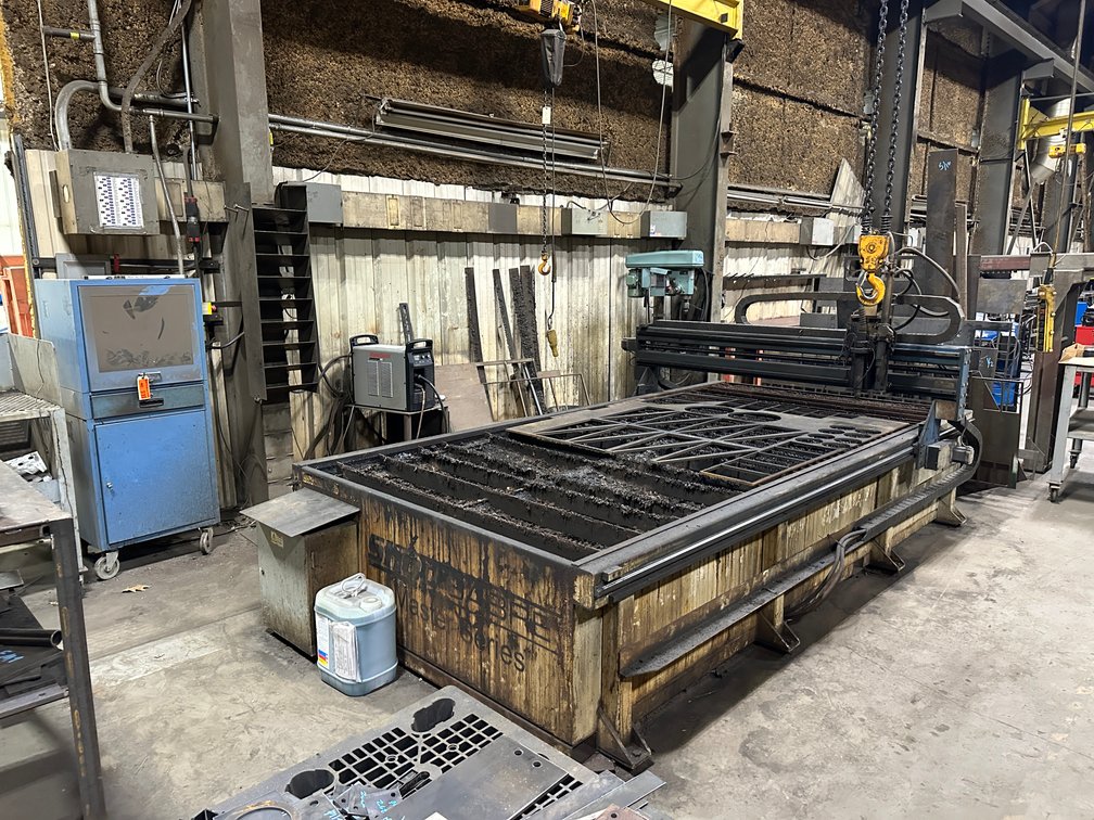 Shop Sabre Master Series 3-Axis CNC Plasma Cutting System Hypertherm 125