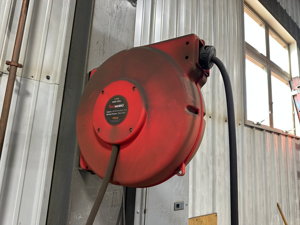 ReelWorks L715153 Hose Reel, 3/8" x 50ft, 300psi