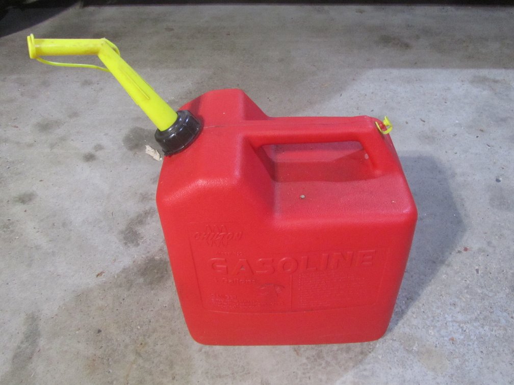 Chilton 6-Gallon Gas Can 