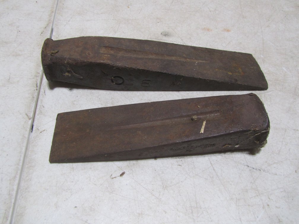 (2) Steel Chisels