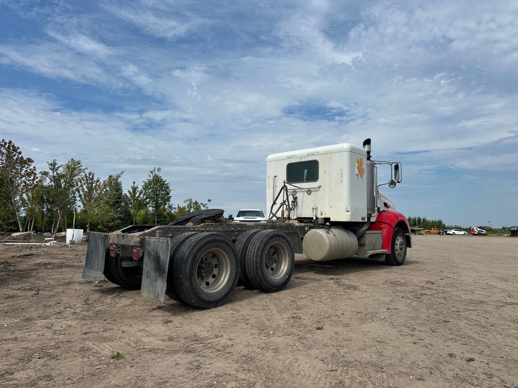 Landscaping Vehicles Surplus to Ongoing Operations (146481)