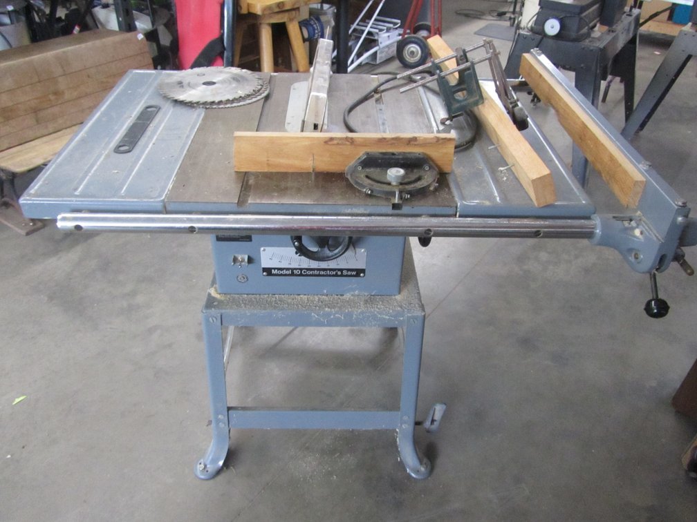 Rockwell Model 10 Contractor's Saw w/Stand