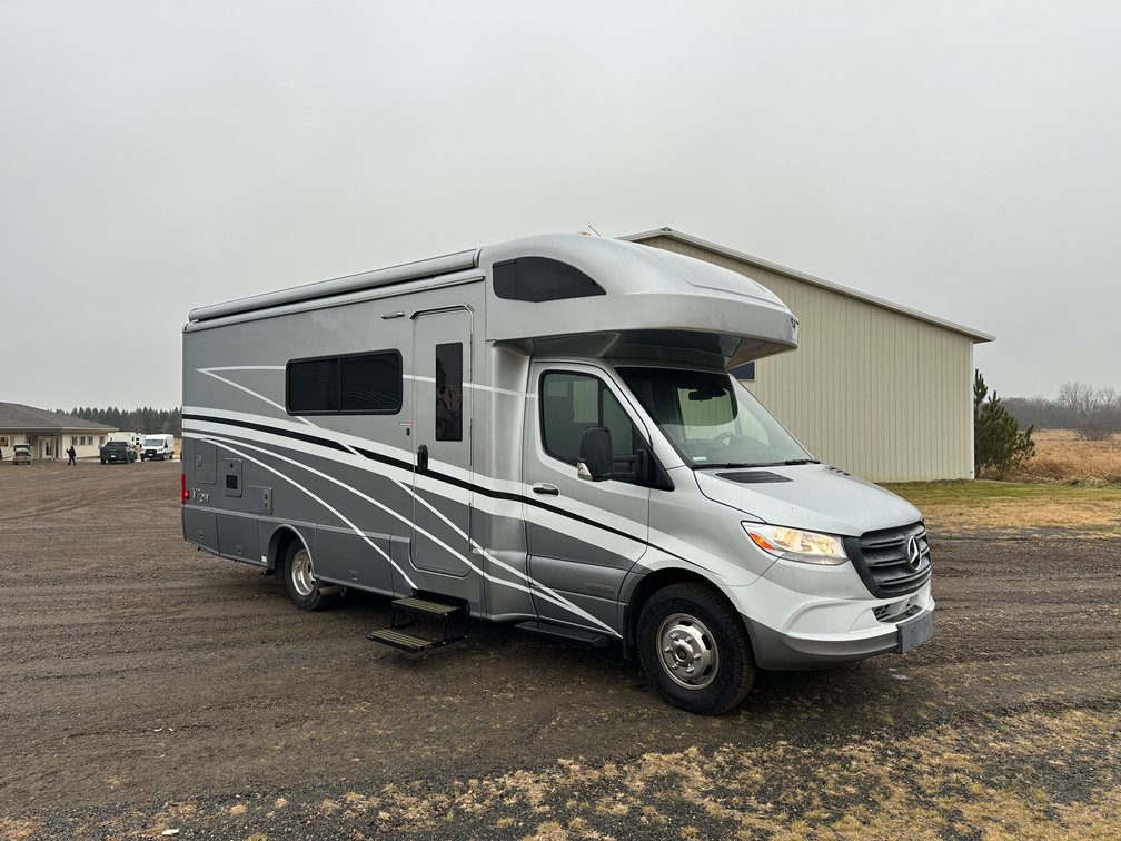 2019 Winnebago Mercedes Benz View Motorhome (155106)