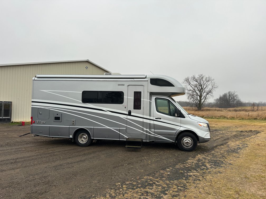 2019 Winnebago Mercedes Benz View Motorhome (155106)