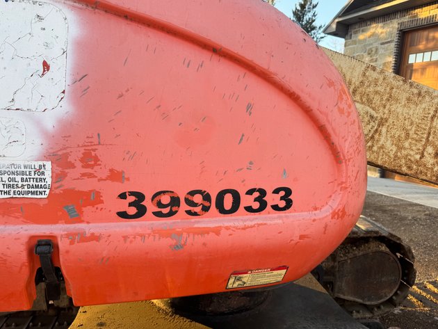 Image for Surplus Construction & Ag Equipment, 2000 GMC C6500 Rollback (156806)