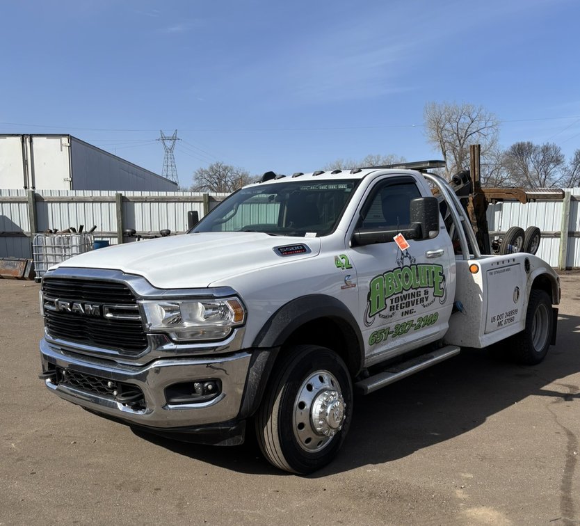 Service Center & Towing Company Auction: Tow Trucks, Snap-On Tools & Shop Equipment (158411)