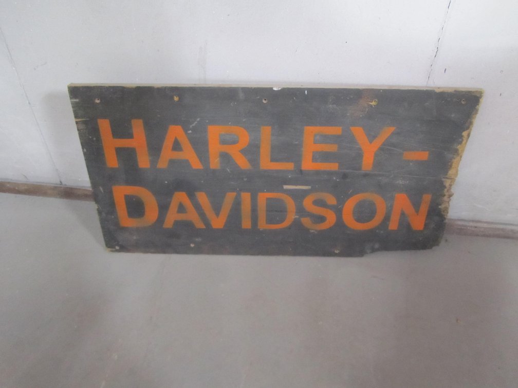 Wood Harley-Davidson Sign