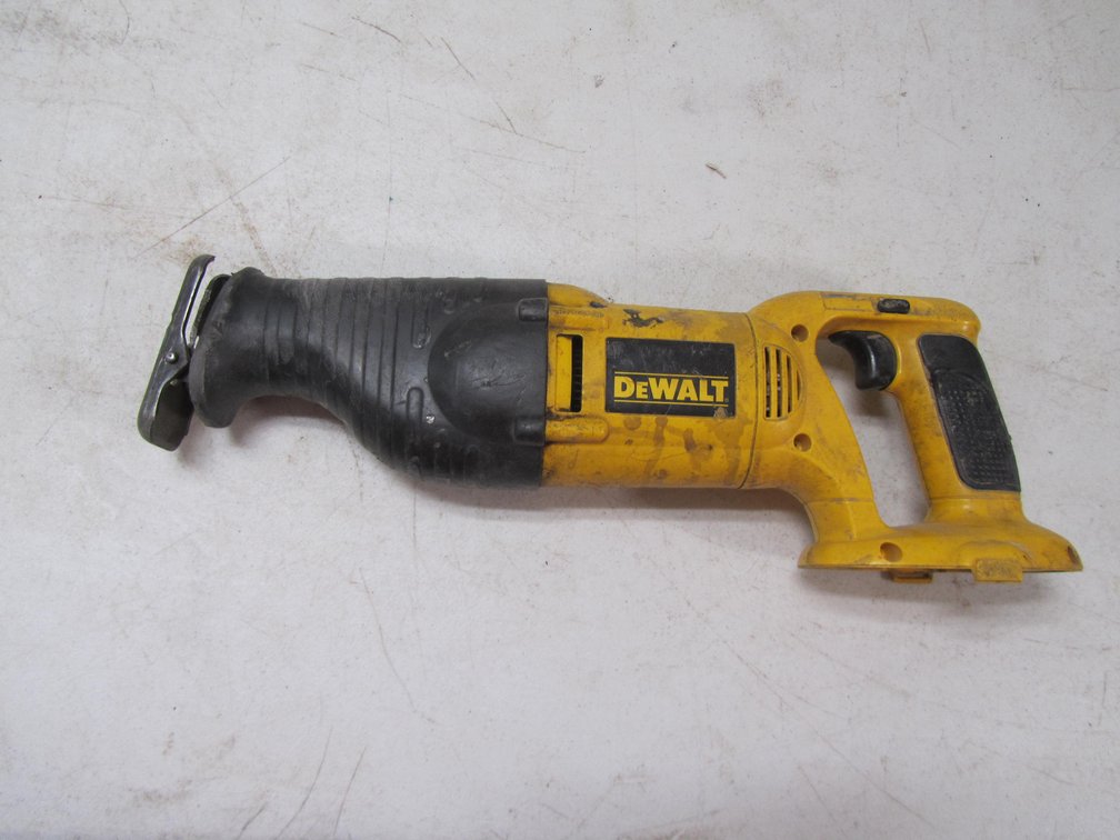 DeWalt 18v Cordless Reciprocating Saw