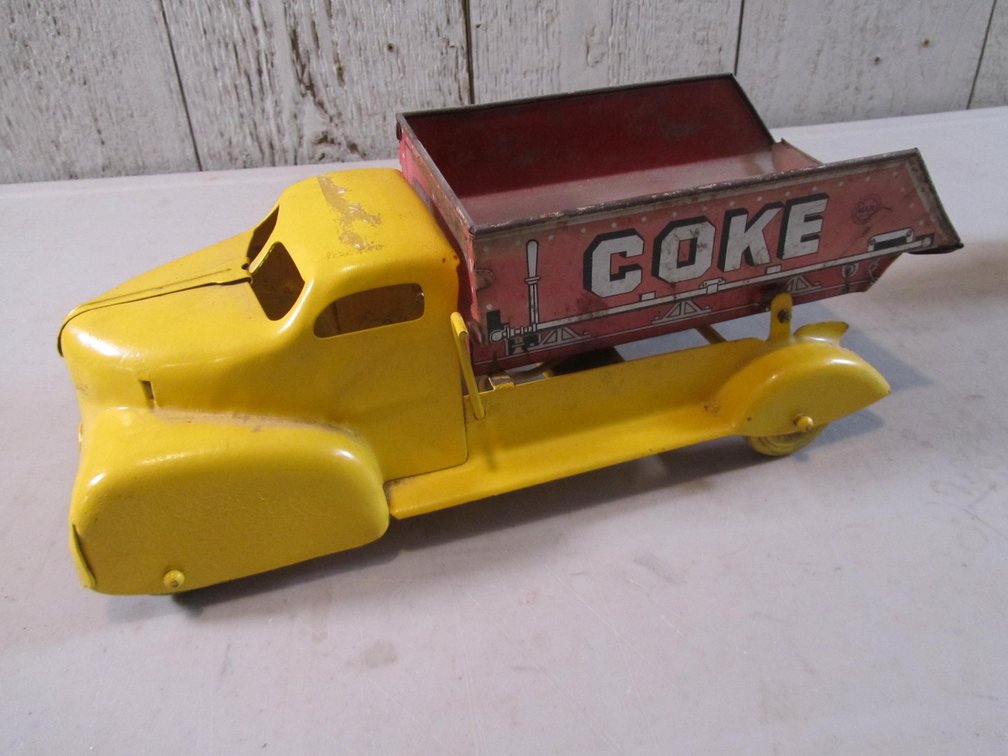 Personal Property Collection Of Antiques, Collectibles, Signs & More, Pequot Lakes, MN (159632)