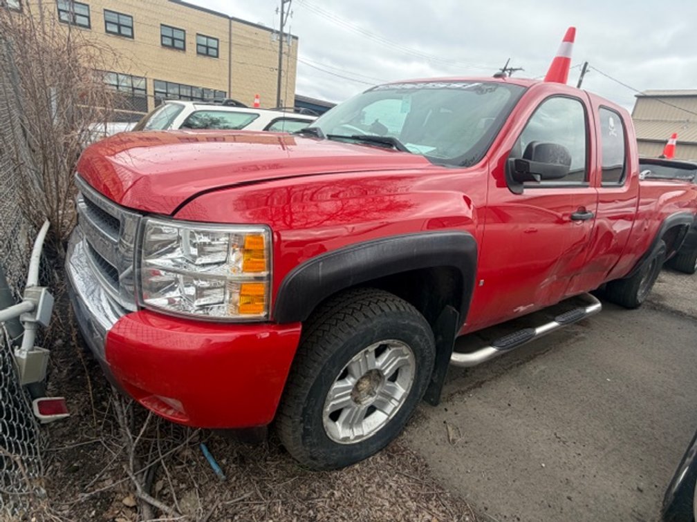 2008 Chevrolet Silverado 1500 - Red