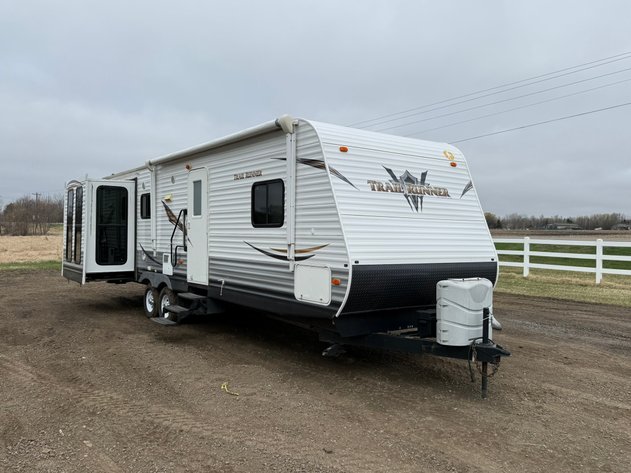 Image for (12) Travel Trailer Campers (160290)