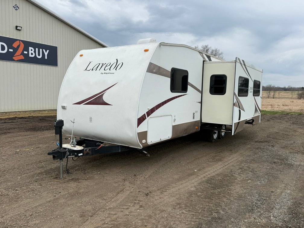 (12) Travel Trailer Campers (160290)