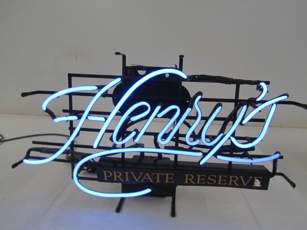 Henry's Private Reserve Neon Sign