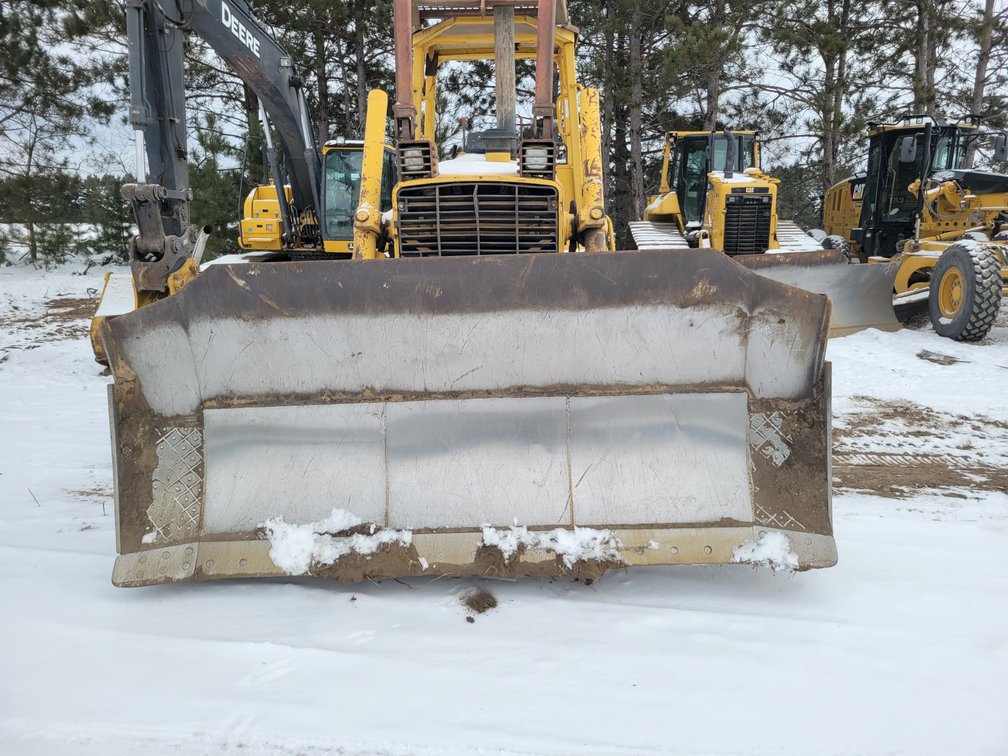 Excavator Contractor Year End Auction  (152951)