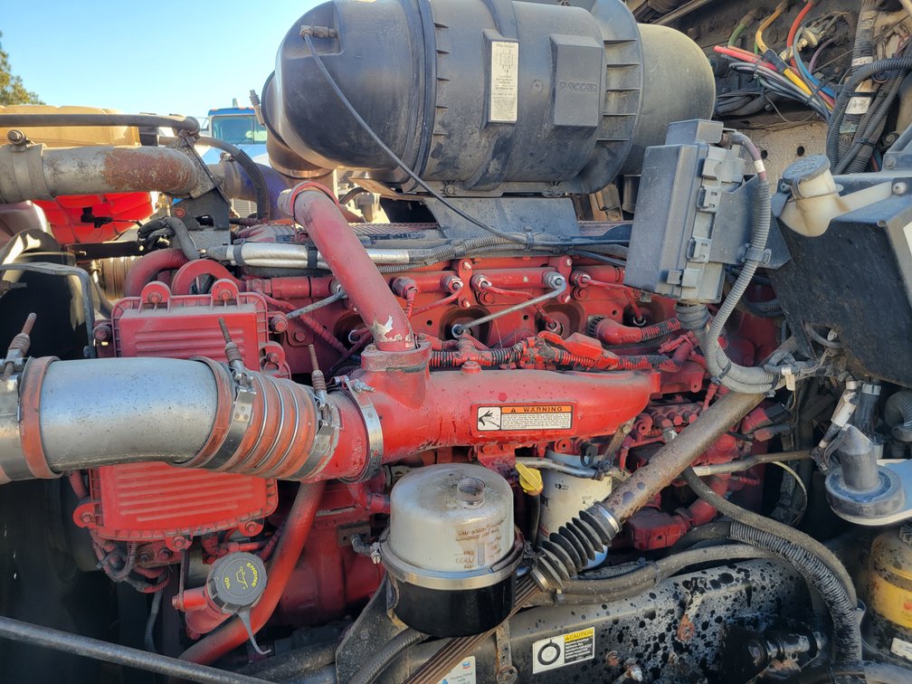 Excavator Contractor Year End Auction  (152951)