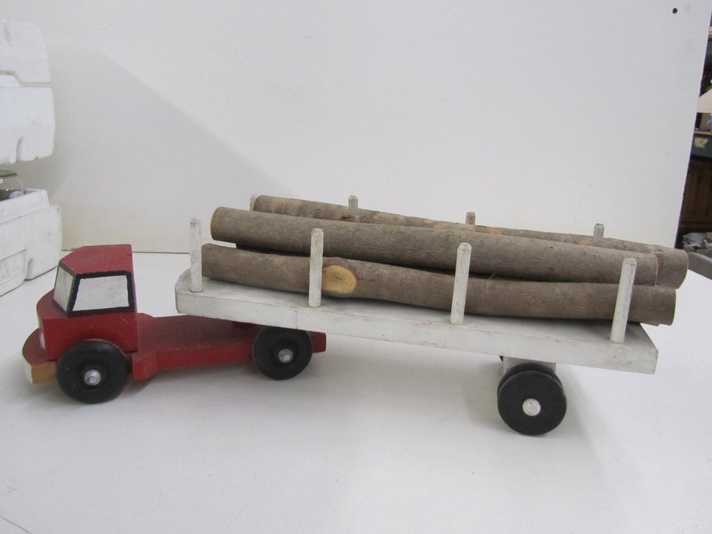 Wood Truck w/Trailer