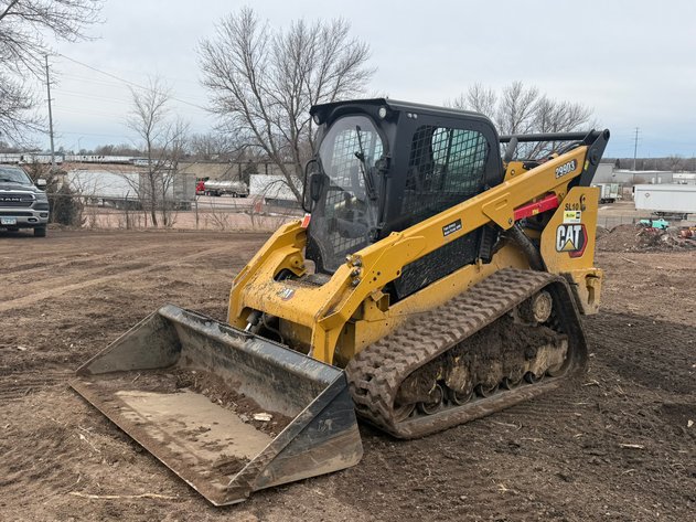 Image for Excavating Contractor Surplus to Ongoing Operations (155265)
