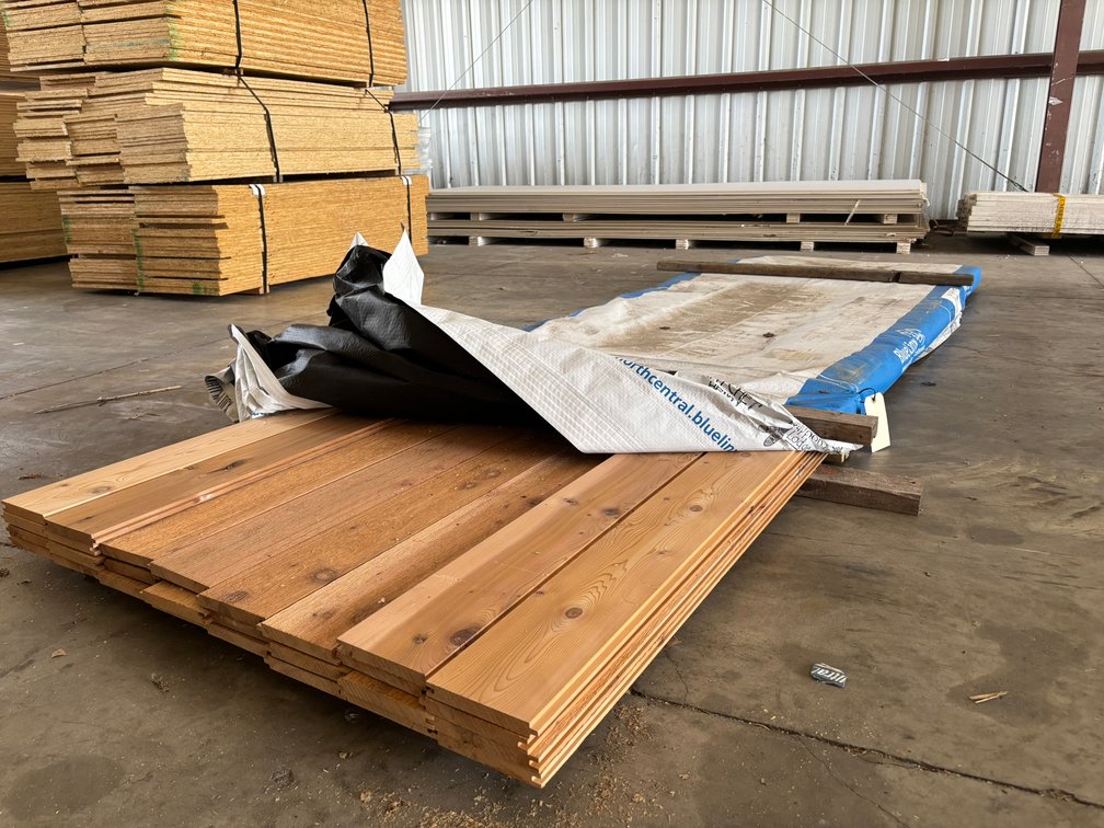 (28) 1 x 6 x 12' #4 Cedar Rough Face Tongue and Groove Paneling Boards