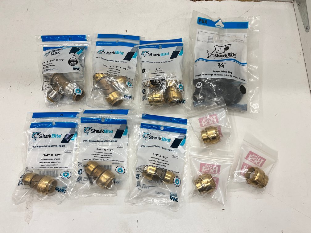 (9) Sharkbite 3/4" Fittings