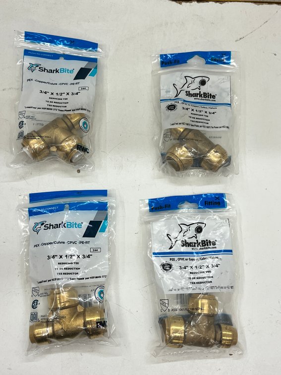 (4) Sharkbite 3/4" x 1/2" Reducing Tees