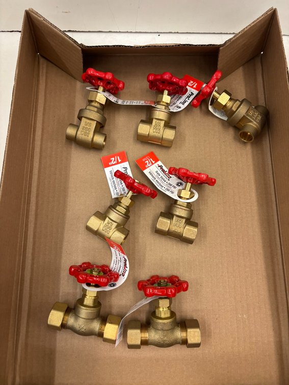 (4) 1/2" Gate Valves and (2) Stop Valves