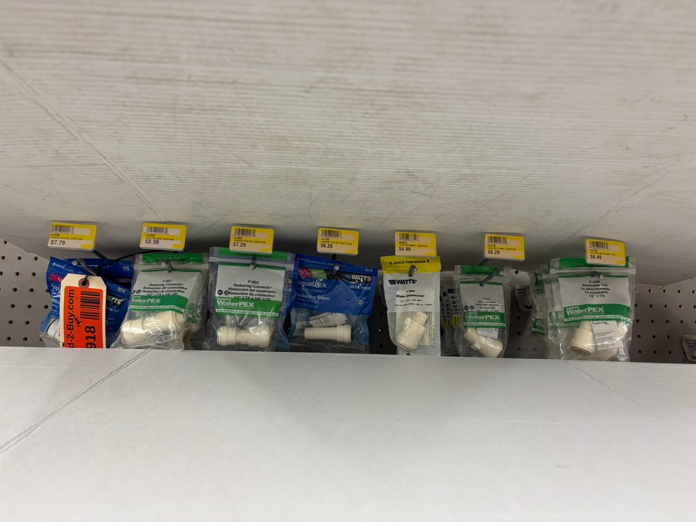 (19) Assorted Watts WaterPEX and Aqualock Fittings