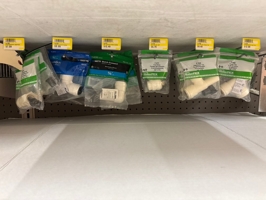 (17) Assorted Watts WaterPEX and Aqualock Fittings