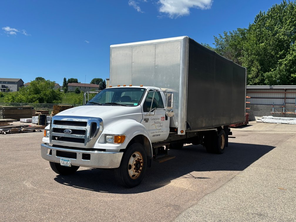 2006 Ford F650 Box Truck