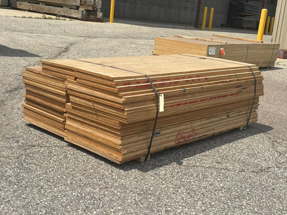 (60) Assorted 3/4" Plywood Panels