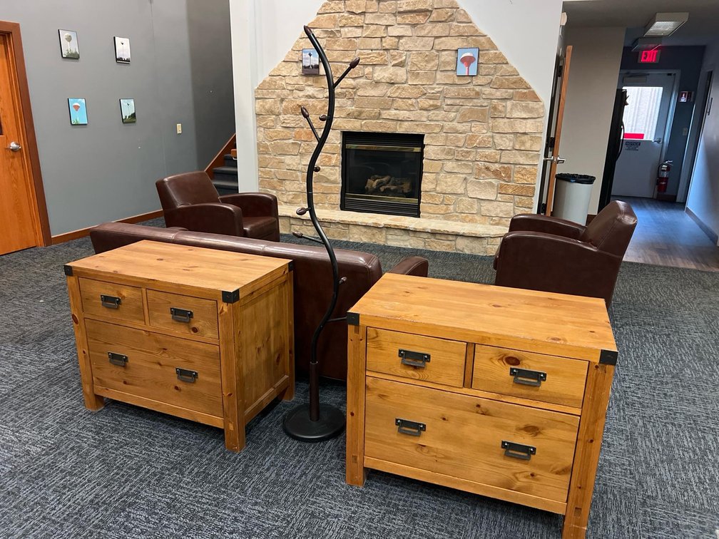 (2) End tables and Coat Tree
